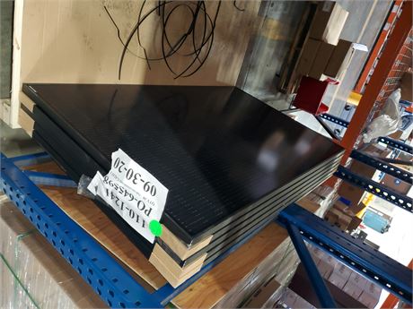 Trina 370W Panel QTY 1